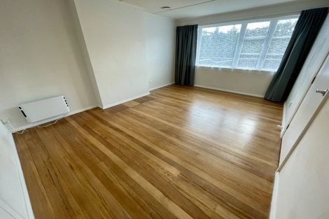 Photo of property in 211 Cambridge Terrace, Naenae, Lower Hutt, 5011