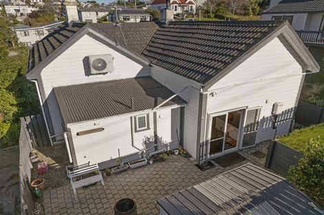 Photo of property in 39 Argyle Street, Mornington, Dunedin, 9011