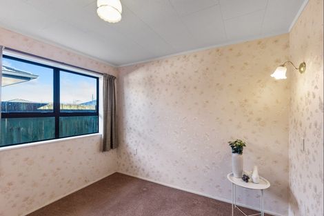 Photo of property in 112a Winchester Street, Levin, 5510