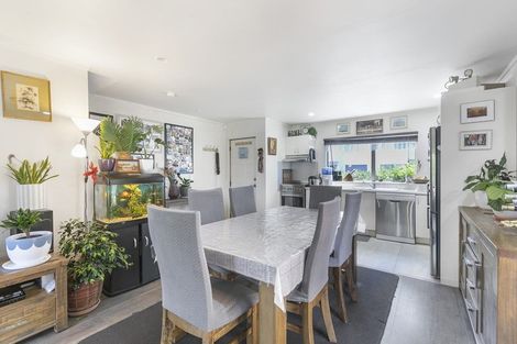 Photo of property in 17 Kora Avenue, Ranui, Auckland, 0612