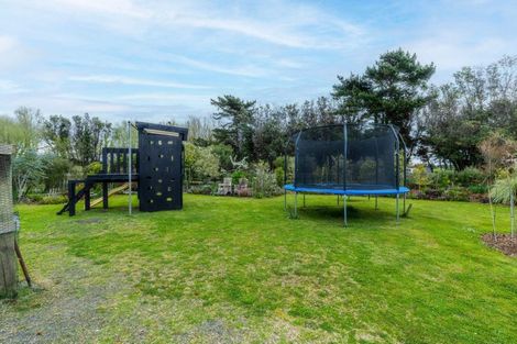 Photo of property in 21 Glenn Street, Castlecliff, Whanganui, 4501