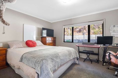 Photo of property in 111 Pacific View Drive, Whangamata, 3620