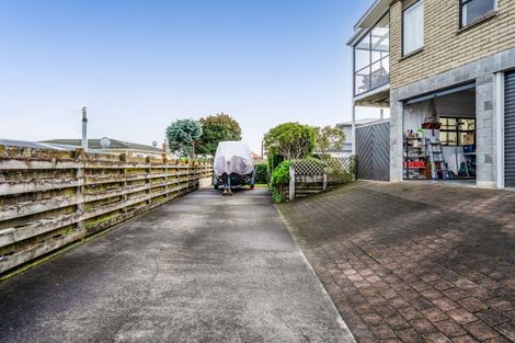 Photo of property in 8b Squire Place, Blagdon, New Plymouth, 4310