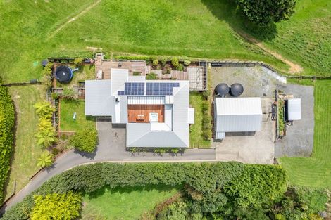 Photo of property in 20 Coroglen Rise, Pukerua Bay, 5026