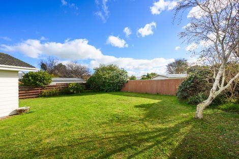 Photo of property in 98 Apollo Parade, Milson, Palmerston North, 4414