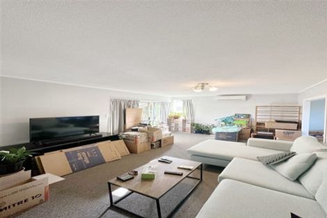 Photo of property in 104 Glendale Road, Glen Eden, Auckland, 0602