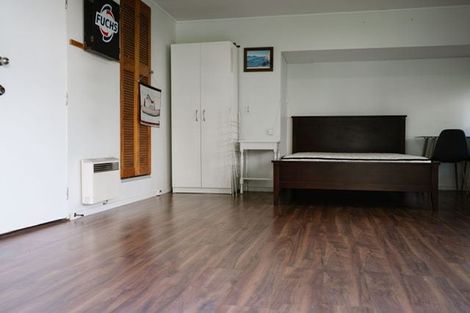 Photo of property in 7 Geoffrey Road, Torbay, Auckland, 0630