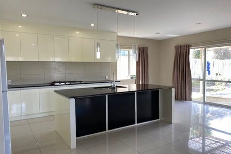 Photo of property in 5 Kerrykeel Drive, Flat Bush, Auckland, 2019