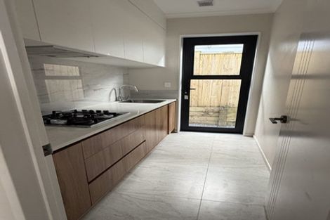 Photo of property in 28 Lime Hill Rise, Flat Bush, Auckland, 2019