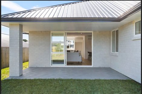 Photo of property in 32e Acacia Avenue, Kihikihi, Te Awamutu, 3800