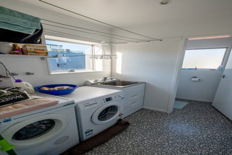 Photo of property in 2/13 Tapiri Street, Hataitai, Wellington, 6021