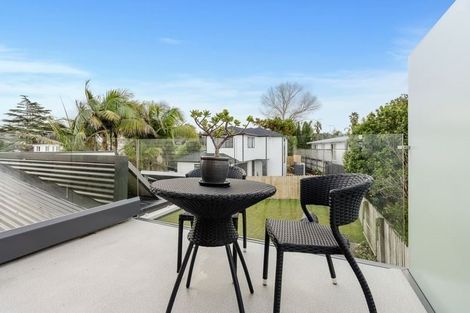 Photo of property in 29 Marsh Avenue, Forrest Hill, Auckland, 0620