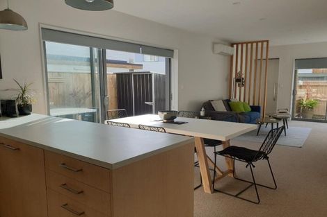 Photo of property in 7u8 Handyside Street, Tawa, Wellington, 5028