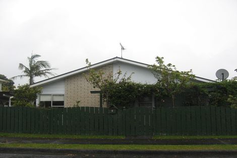 Photo of property in 2 Cypress Gardens Place, Onerahi, Whangarei, 0110