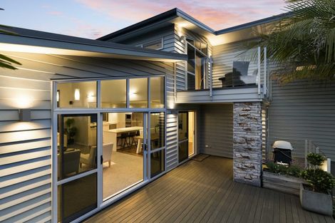 Photo of property in 9 Saint Maroun Rise, The Gardens, Auckland, 2105