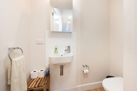 Photo of property in P1/11 Maunganui Road, Mount Maunganui, 3116