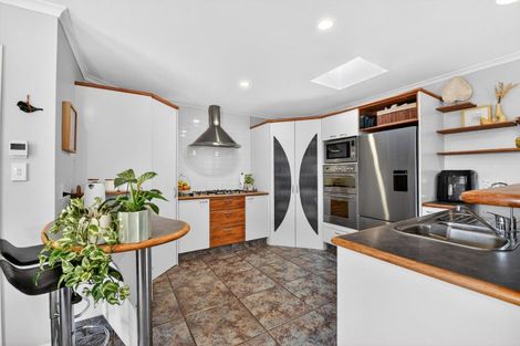 Photo of property in 34 Cranbrook Place, Rototuna North, Hamilton, 3210
