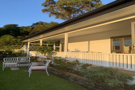 Photo of property in 11 Dickson Street, Macandrew Bay, Dunedin, 9014