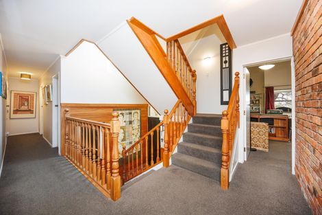 Photo of property in 570 Featherston Street, Roslyn, Palmerston North, 4414