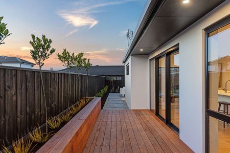 Photo of property in 1 Hobbs Lane, Harewood, Christchurch, 8051