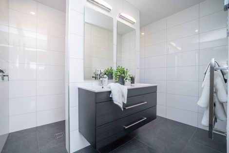 Photo of property in 7 Hartwell Drive, Kelvin Grove, Palmerston North, 4470