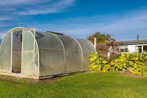 Photo of property in 15 Pembroke Street, Waimate, 7980