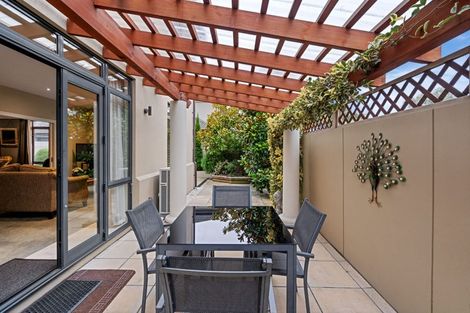 Photo of property in 59 Mansfield Avenue, St Albans, Christchurch, 8014