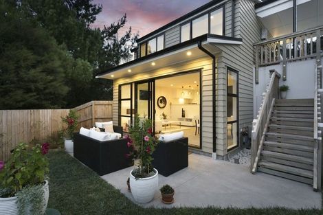Photo of property in 15d/2 Verran Road, Birkenhead, Auckland, 0626
