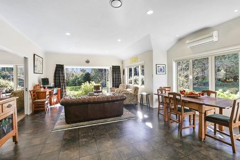 Photo of property in 200 Cowling Road, Hurdon, New Plymouth, 4371