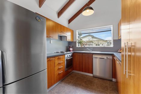 Photo of property in 19 Peppertree Glade, Kelvin Grove, Palmerston North, 4414