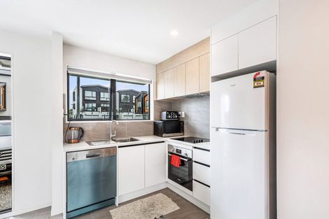 Photo of property in 17 Red Arches Road, Henderson, Auckland, 0610