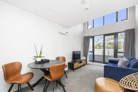 Photo of property in 5b/30 Westward Ho, Glen Eden, Auckland, 0602
