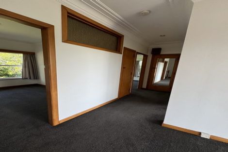 Photo of property in 314 East Coast Road, Forrest Hill, Auckland, 0620