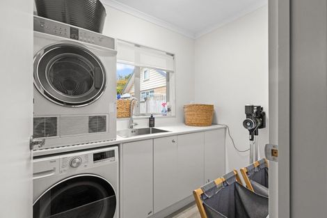 Photo of property in 33 Masefield Terrace, Kelvin Grove, Palmerston North, 4414