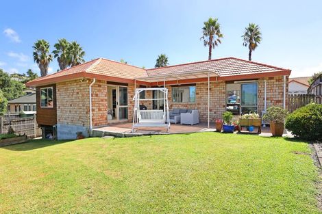 Photo of property in 3 San Antonio Way, Henderson, Auckland, 0612