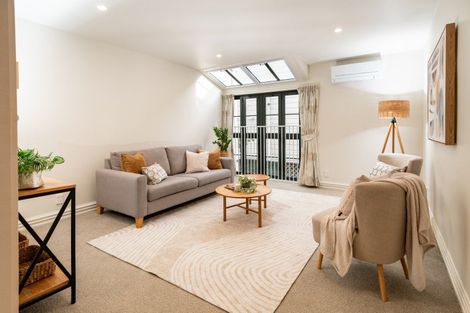 Photo of property in 16b Hobson Street, Thorndon, Wellington, 6011