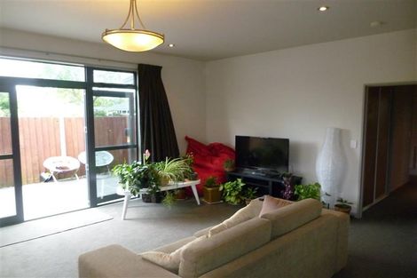 Photo of property in 94a Mackworth Street, Woolston, Christchurch, 8062