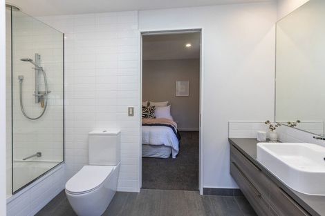 Photo of property in 2 Maurice Knowles Lane, Cashmere, Christchurch, 8022