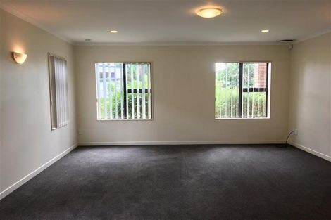 Photo of property in 9 Kokako Rise, Papakura, 2110