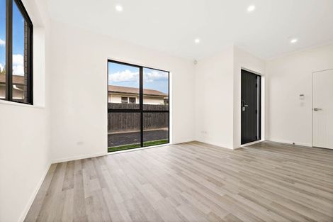 Photo of property in 5 Staines Avenue, Mangere East, Auckland, 2024