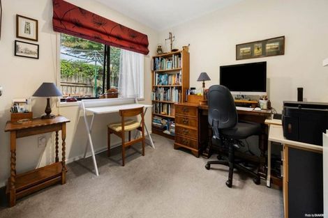 Photo of property in 4 Jelas Road, Red Beach, 0932