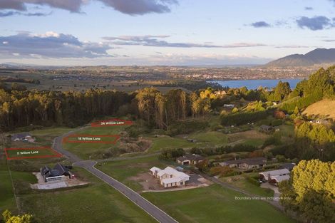 Photo of property in 24 Willow Lane, Acacia Bay, 3385