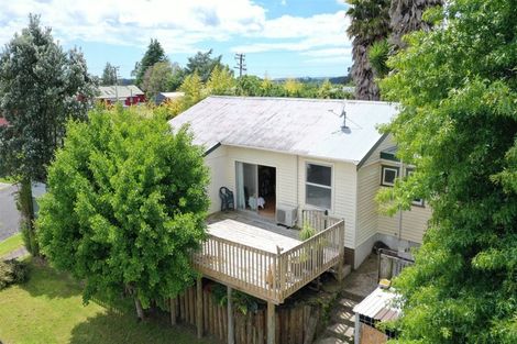 Photo of property in 13 No 1 Road, Te Puke, 3119