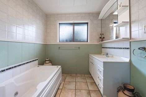 Photo of property in 5 Portia Street, Stratford, 4332