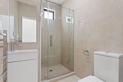 Photo of property in 48 Clayden Shuttleworth Street, Papakura, 2110