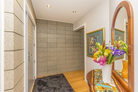 Photo of property in 3 Cresswell Place, Johnsonville, Wellington, 6037