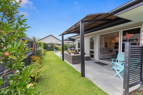 Photo of property in 77 Sandhurst Drive, Papamoa Beach, Papamoa, 3118