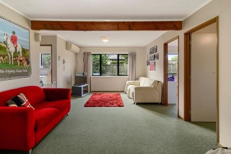 Photo of property in 41 Waitawa Place, Lynmore, Rotorua, 3010