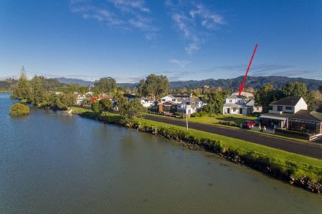Photo of property in 21 Robinson Road, Whitianga, 3510