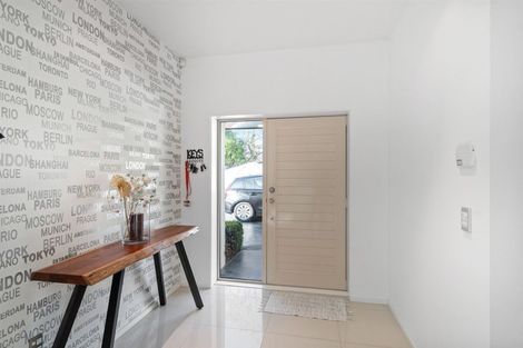 Photo of property in 13 Kingsley Place, Rolleston, 7614